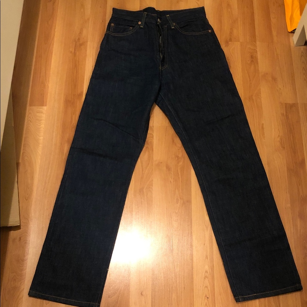 Women’s Marilyn Monroe Style 701 Levis Dark Blue Straight Leg Jeans